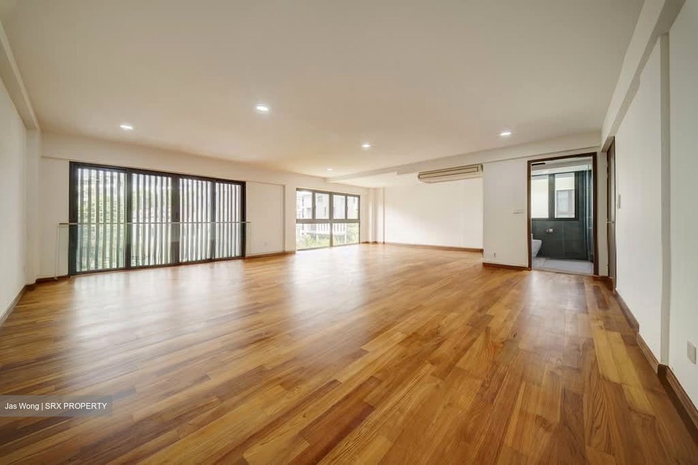 Fernhill Road (D10), Semi-Detached #595241421